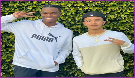 Cameron J. Wright Age, Net Worth, Parents, Girlfriend